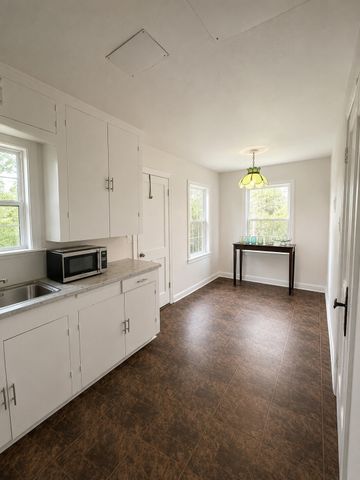 311 S Ebrite Street, Mesquite, TX 75149