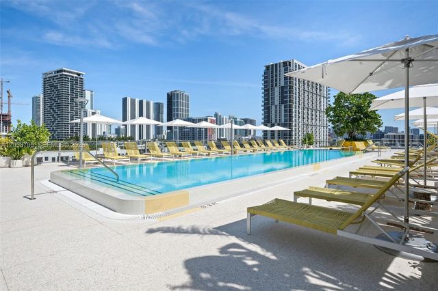 90 NE 32nd ST 414, Miami, FL 33137