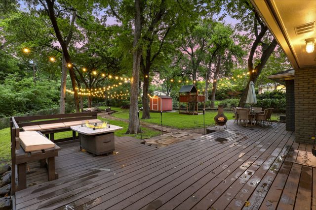 2320 Chart Drive, Dallas, TX 75228