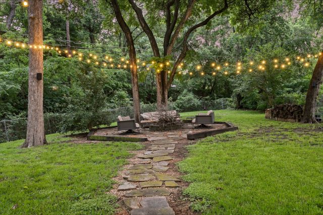 2320 Chart Drive, Dallas, TX 75228