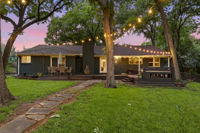 2320 Chart Drive, Dallas, TX 75228