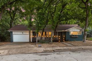 2320 Chart Drive, Dallas, TX 75228