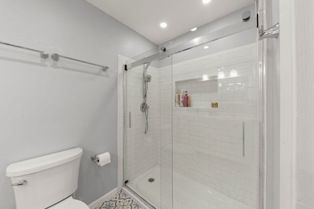 2240 Mecan Drive, Naperville, IL 60564