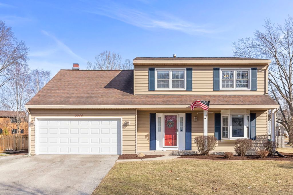 2240 Mecan Drive, Naperville, IL 60564