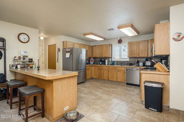 1030 Crossley Lane, Las Cruces, NM 88005