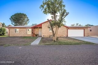 1030 Crossley Lane, Las Cruces, NM 88005