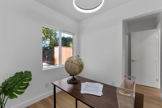 8895 Dixon Oaks Ln, Orangevale, CA 95662