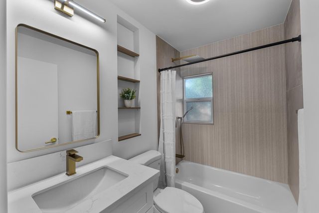 8895 Dixon Oaks Ln, Orangevale, CA 95662