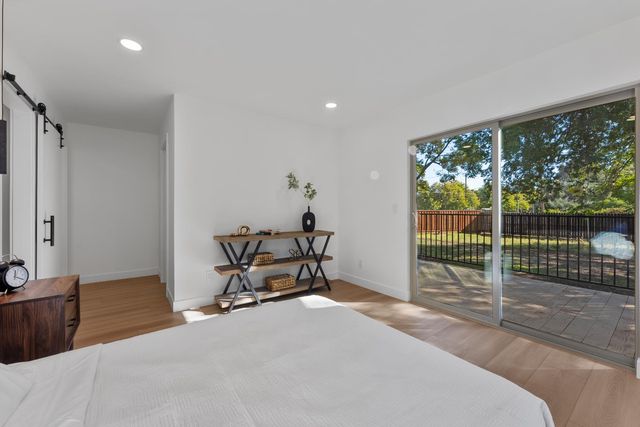 8895 Dixon Oaks Ln, Orangevale, CA 95662