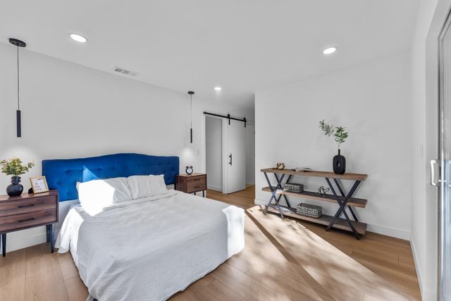 8895 Dixon Oaks Ln, Orangevale, CA 95662