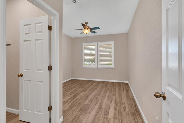 2580 Stone Creek Drive, Atwater, CA 95301