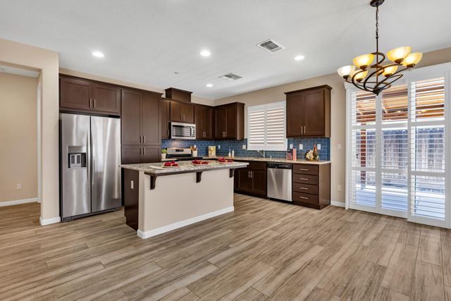 2580 Stone Creek Drive, Atwater, CA 95301