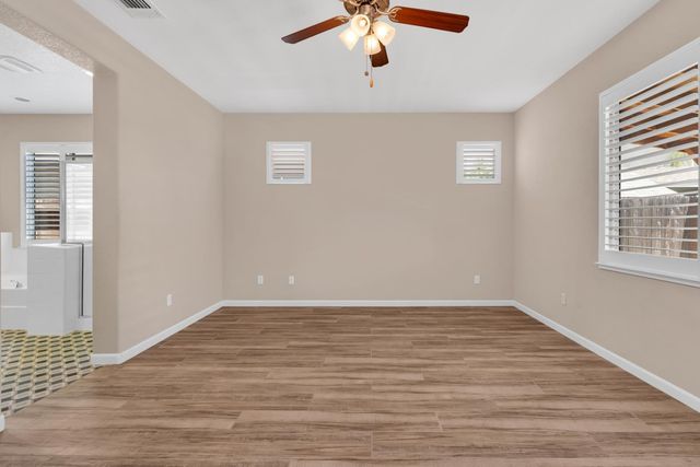 2580 Stone Creek Drive, Atwater, CA 95301