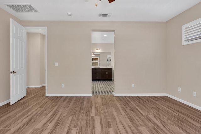 2580 Stone Creek Drive, Atwater, CA 95301