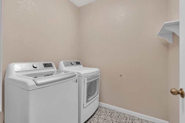 2580 Stone Creek Drive, Atwater, CA 95301