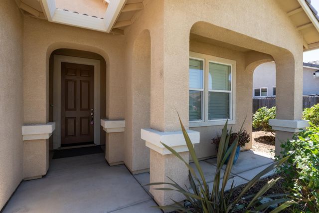 2580 Stone Creek Drive, Atwater, CA 95301
