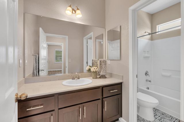 2580 Stone Creek Drive, Atwater, CA 95301