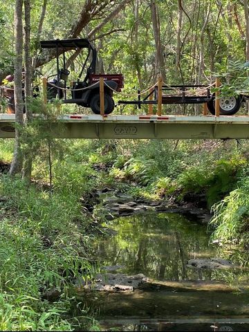 1532 County Road 250, Weimar, TX 78962