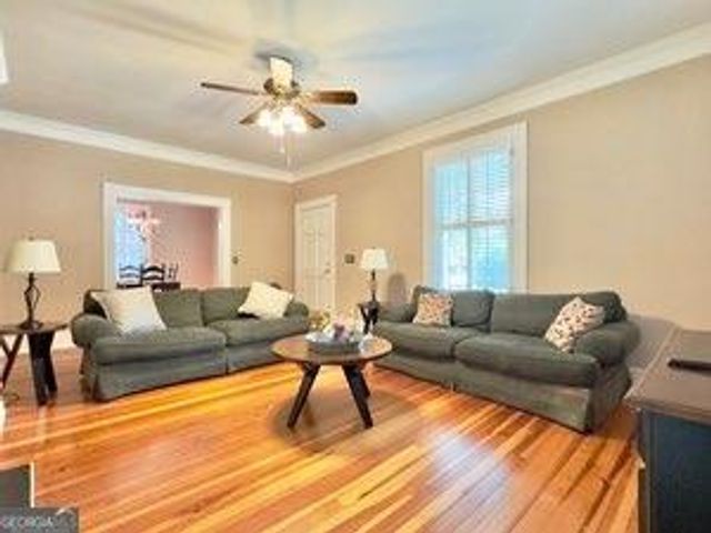 13 N Terrace N Avenue, Lindale, GA 30147