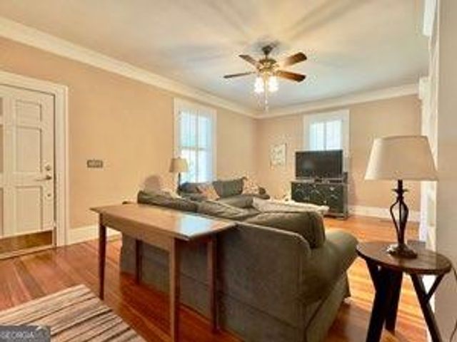 13 N Terrace N Avenue, Lindale, GA 30147