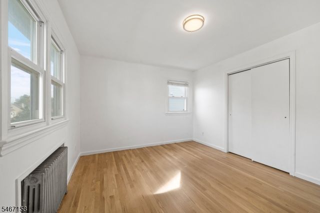 49 Warren St, Clifton City, NJ 07013