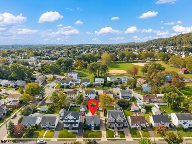 49 Warren St, Clifton City, NJ 07013