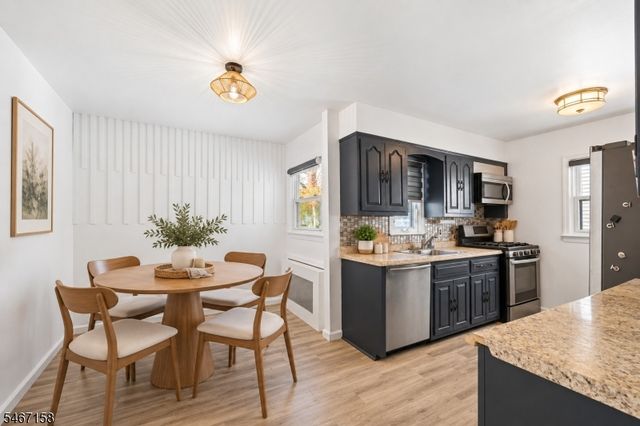 49 Warren St, Clifton City, NJ 07013