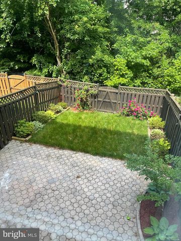 4805 SPRINGMAID LN, Oxon Hill, MD 20745