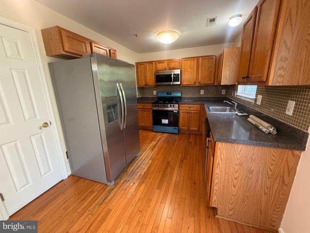 4805 SPRINGMAID LN, Oxon Hill, MD 20745