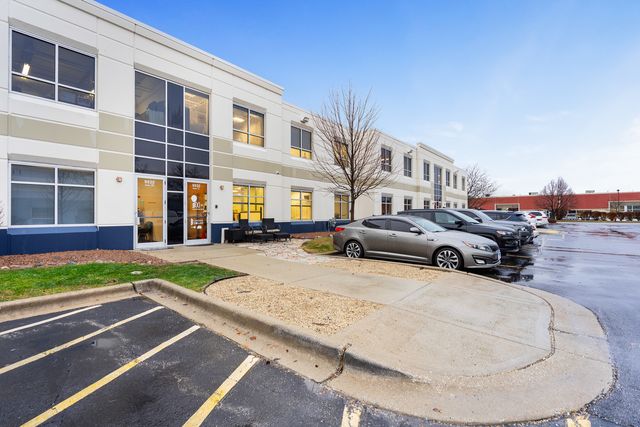 9930 W 190th Street C, Mokena, IL 60448