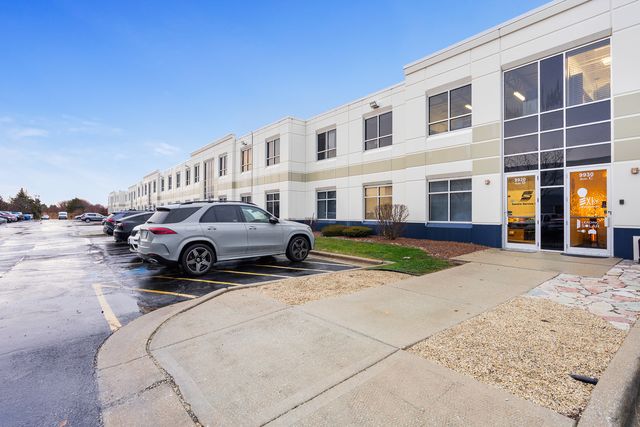 9930 W 190th Street C, Mokena, IL 60448