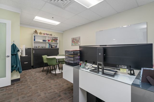 9930 W 190th Street C, Mokena, IL 60448