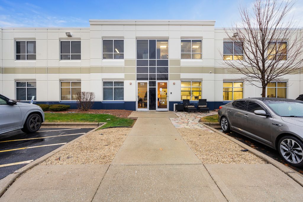 9930 W 190th Street C, Mokena, IL 60448