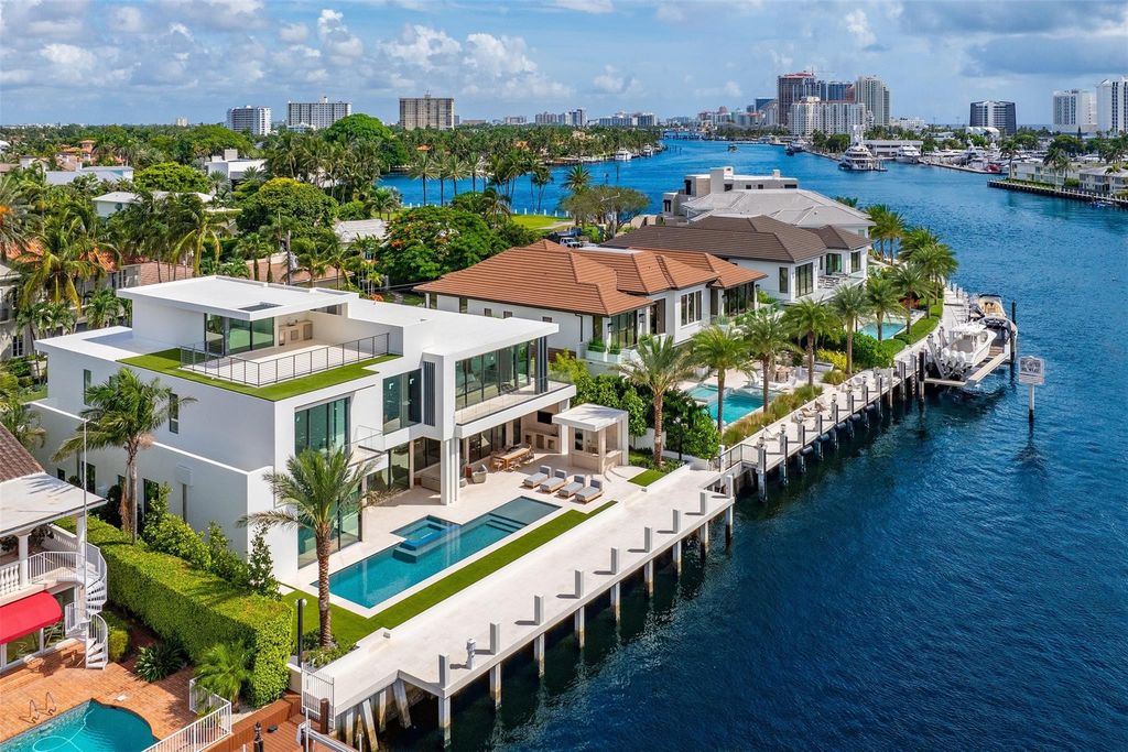 68 ISLA BAHIA Drive, Fort Lauderdale, FL 33316