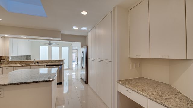 5818 Orchid Lane, Dallas, TX 75230