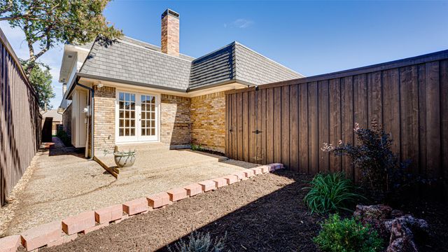 5818 Orchid Lane, Dallas, TX 75230
