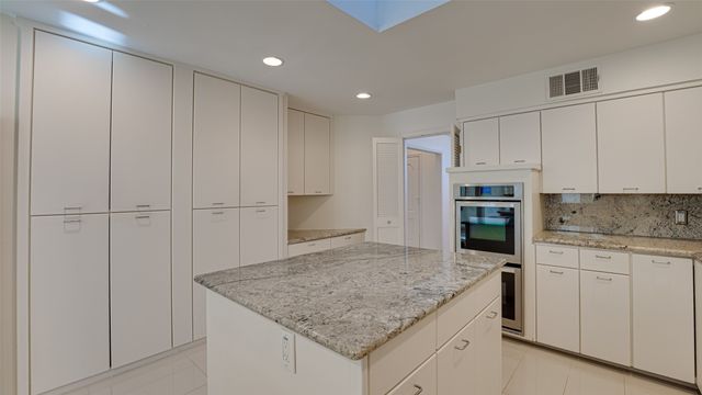 5818 Orchid Lane, Dallas, TX 75230