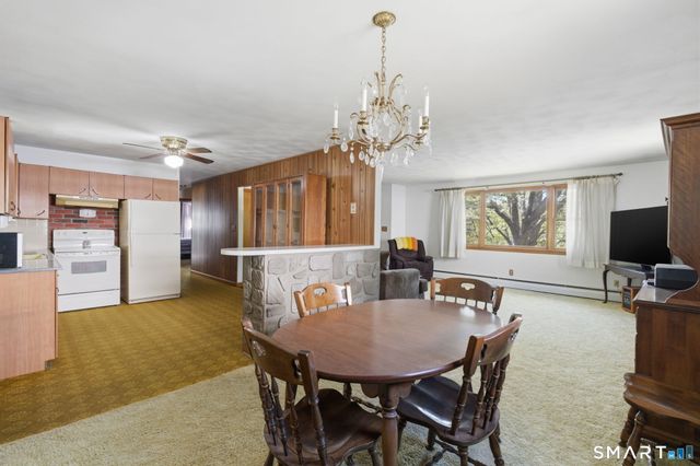 94 Windy Drive, Waterbury, CT 06705
