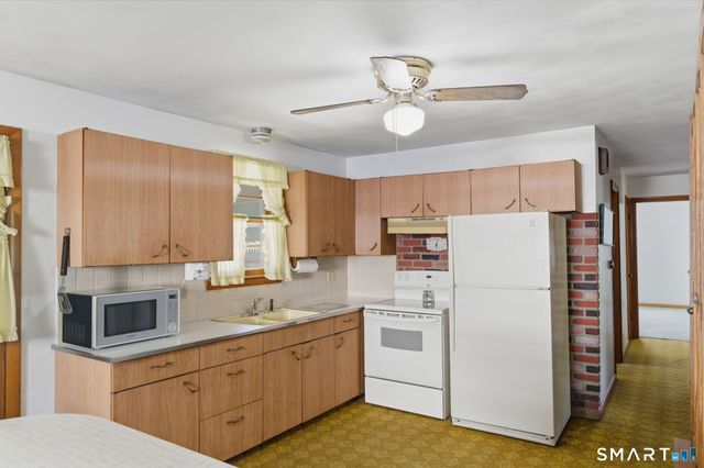 94 Windy Drive, Waterbury, CT 06705