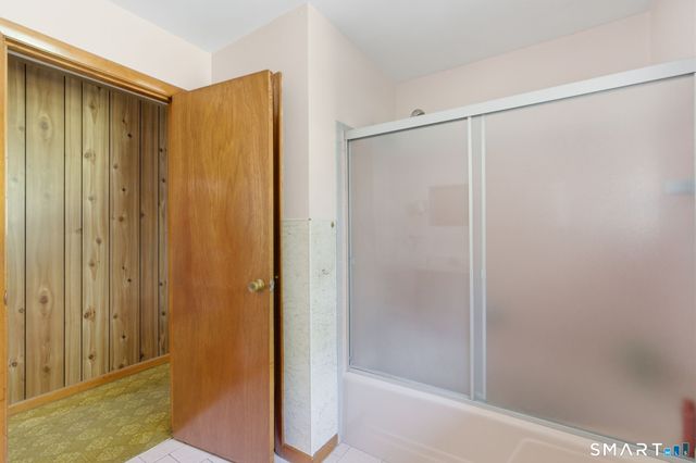 94 Windy Drive, Waterbury, CT 06705