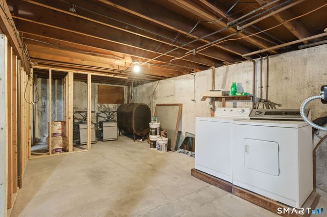 94 Windy Drive, Waterbury, CT 06705