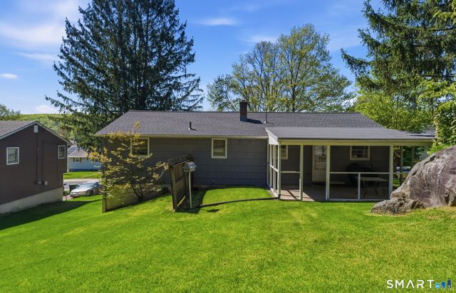 94 Windy Drive, Waterbury, CT 06705
