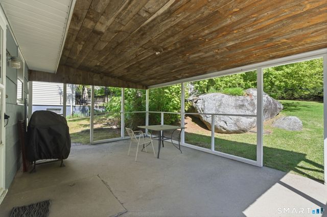 94 Windy Drive, Waterbury, CT 06705