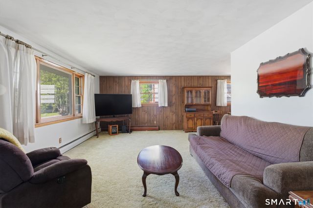 94 Windy Drive, Waterbury, CT 06705