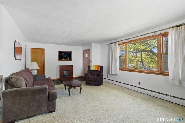 94 Windy Drive, Waterbury, CT 06705
