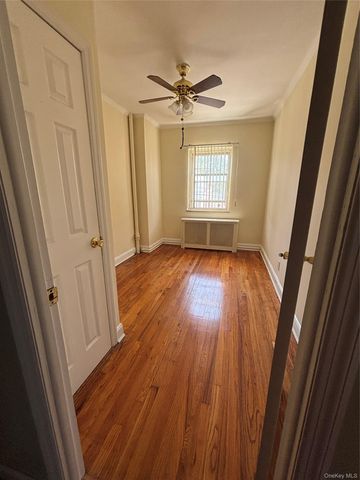 13241 60th Avenue, Flushing, NY 11355