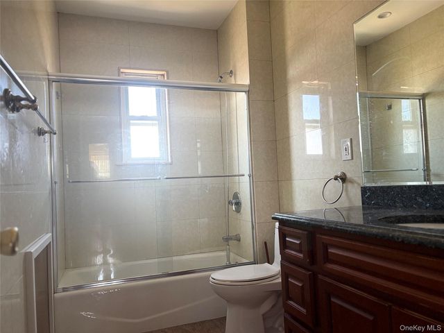 13241 60th Avenue, Flushing, NY 11355