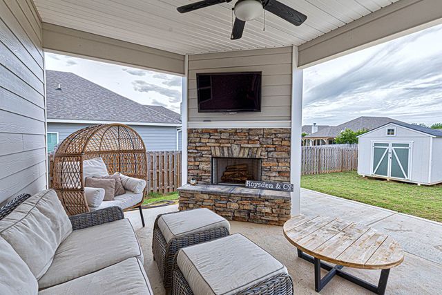 8024 Barton Drive, Midland, GA 31820