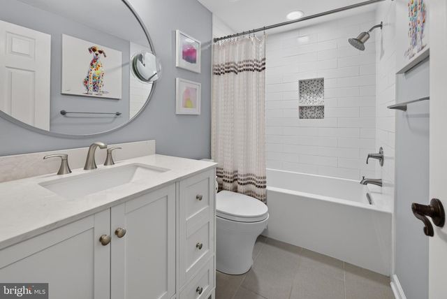 313 TAVISTOCK DR, Medford, NJ 08055