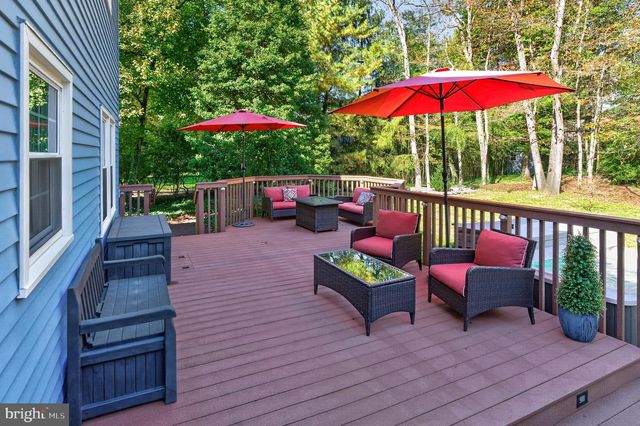 313 TAVISTOCK DR, Medford, NJ 08055